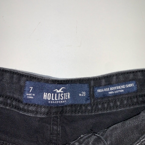 Distressed high rise shorts - Picture 2 of 2